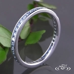 2.2mm Platinum Band with Diamonds