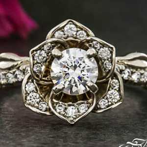 flower halo engagement rings