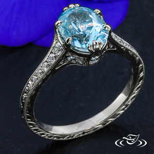 14Kw Engraved Ring With OV Sapphire Center