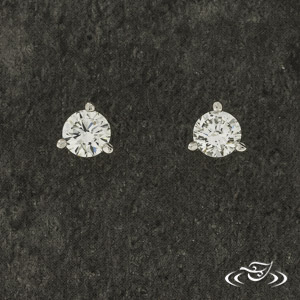 14Kw 0.50Ctw Diamond Stud Earrings