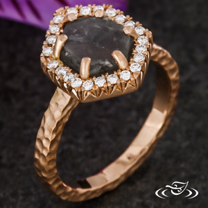 custom engagement rings